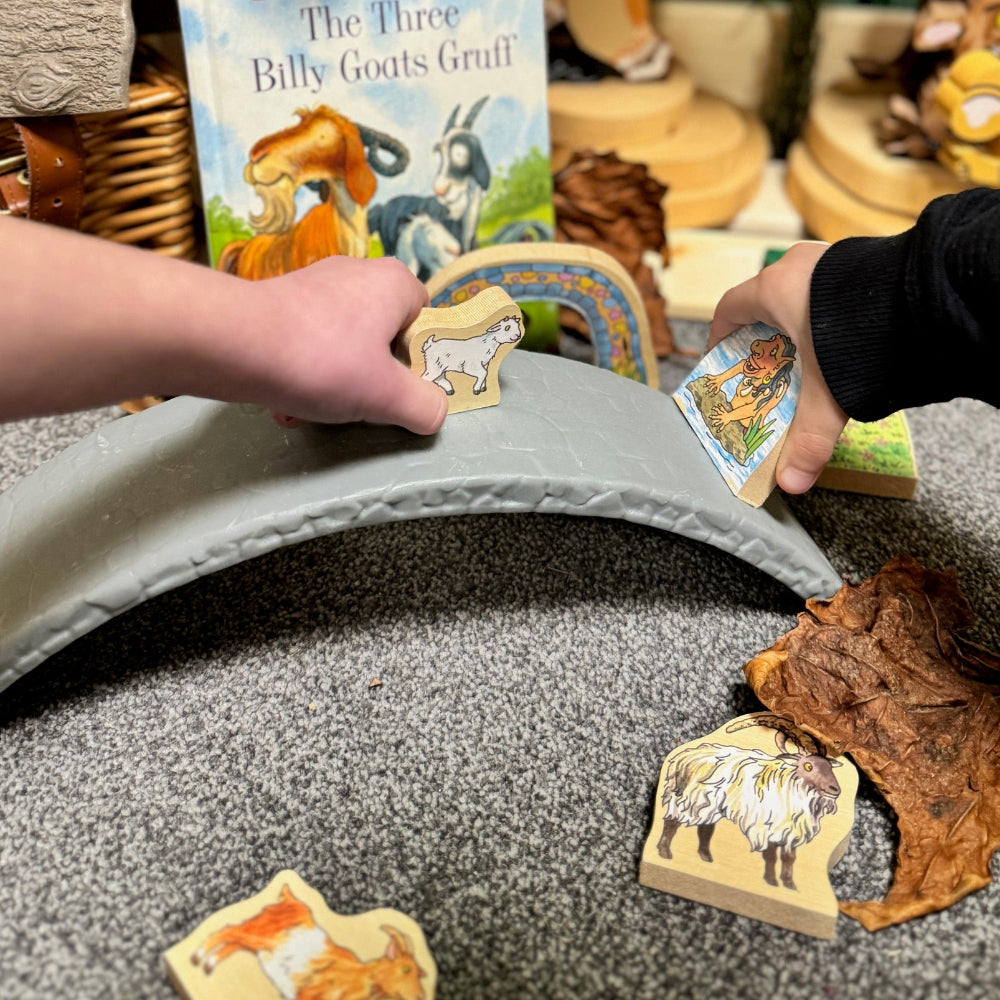 Traditional Tales - Billy Goats Gruff Story Figures