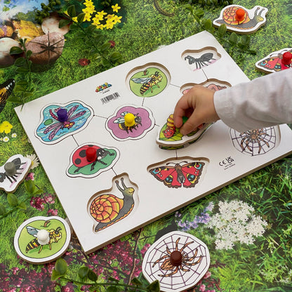 Wooden Peg Puzzle - Minibeasts
